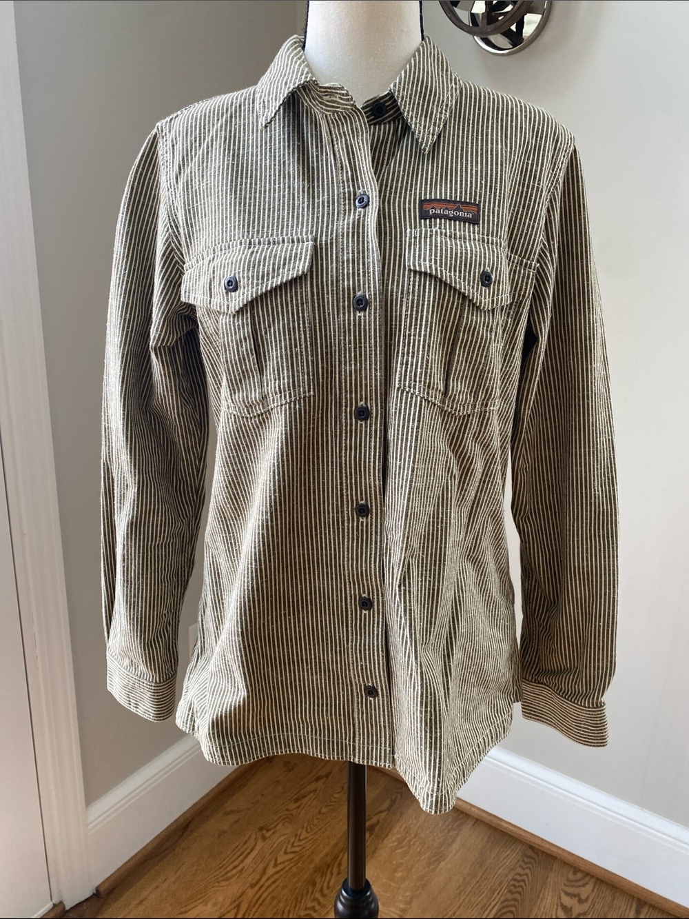 Patagonia Farrier button down cotton medium work chore NWOT hemp organic cotton